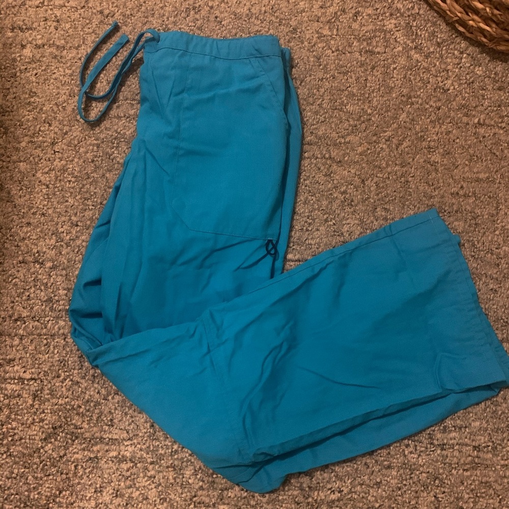 Scrub pants